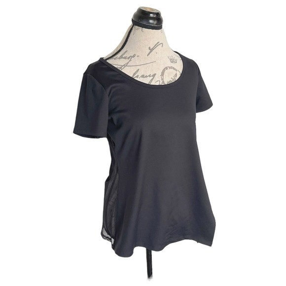 Justfab Active Womens Blouse Black Mesh Short Sleeve Asymmetric Side Slit Size S - Picture 2 of 15